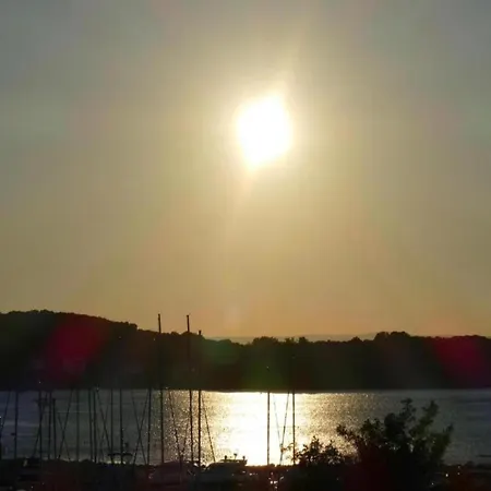 In Near Sandy * Supetarska Draga
